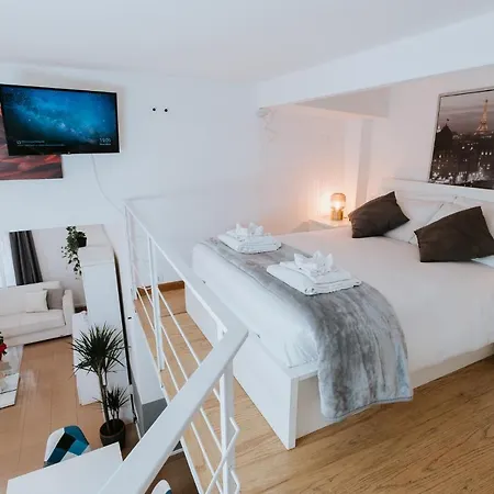 Bruno Domus Trastevere *