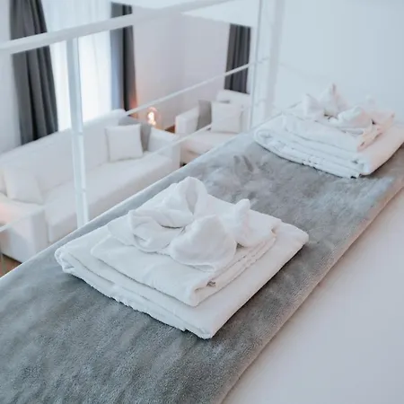 Bruno Domus Trastevere Roma