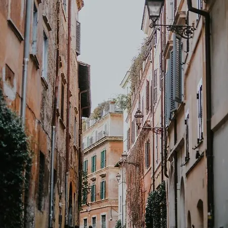 Bruno Domus Trastevere