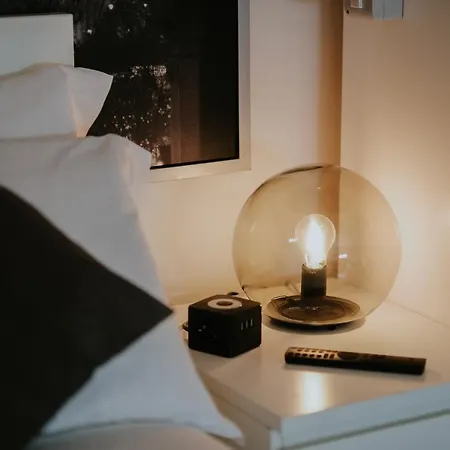 Bruno Domus Trastevere * Roma