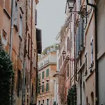 Bruno Domus Trastevere